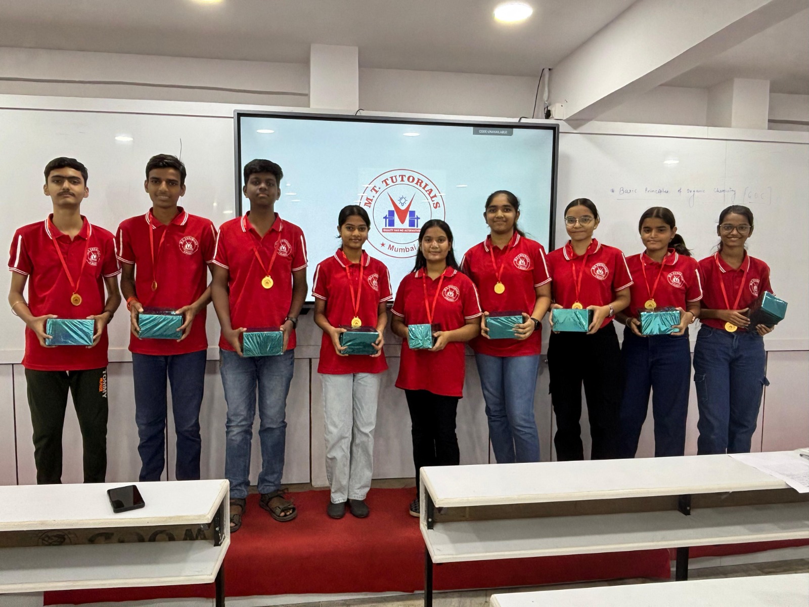 NEET and JEE student success at M.T. Tutorials coaching classes in Vasai Virar with top exam results