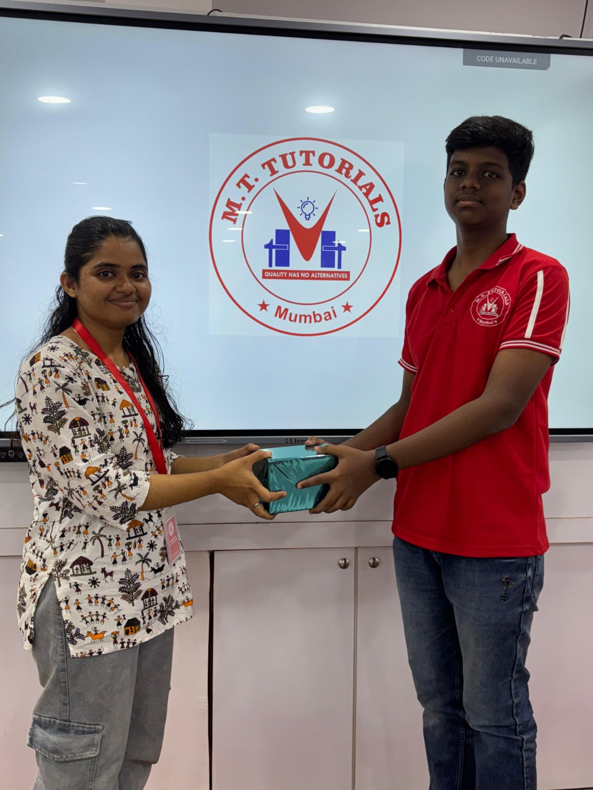 NEET and JEE student success at M.T. Tutorials coaching classes in Vasai Virar with top exam results